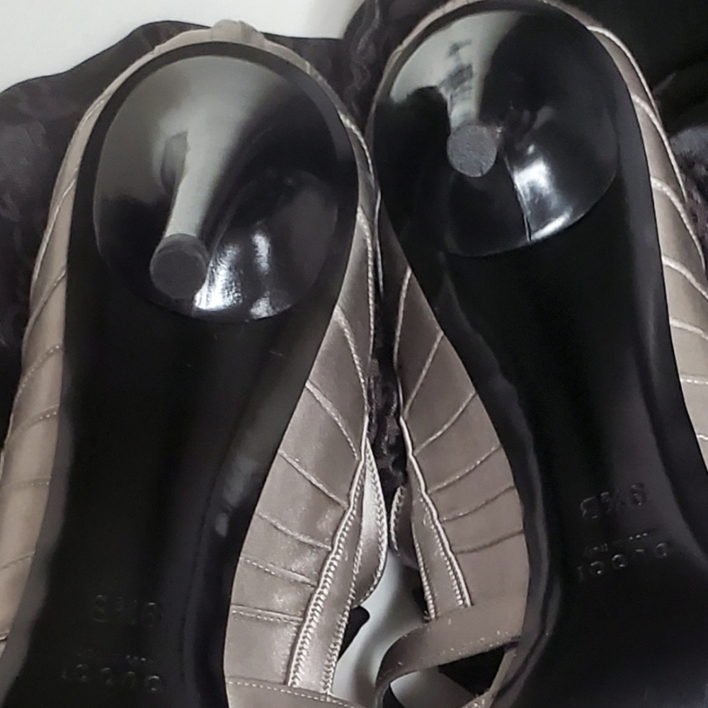 New Tom Ford for Gucci Satin Runway Sarah Jessica Parker Heels Pumps Sz 9.5 - Picture 9 of 9